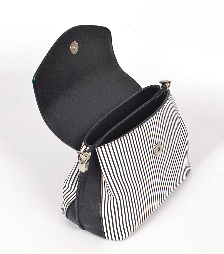 inside of striped handbag
