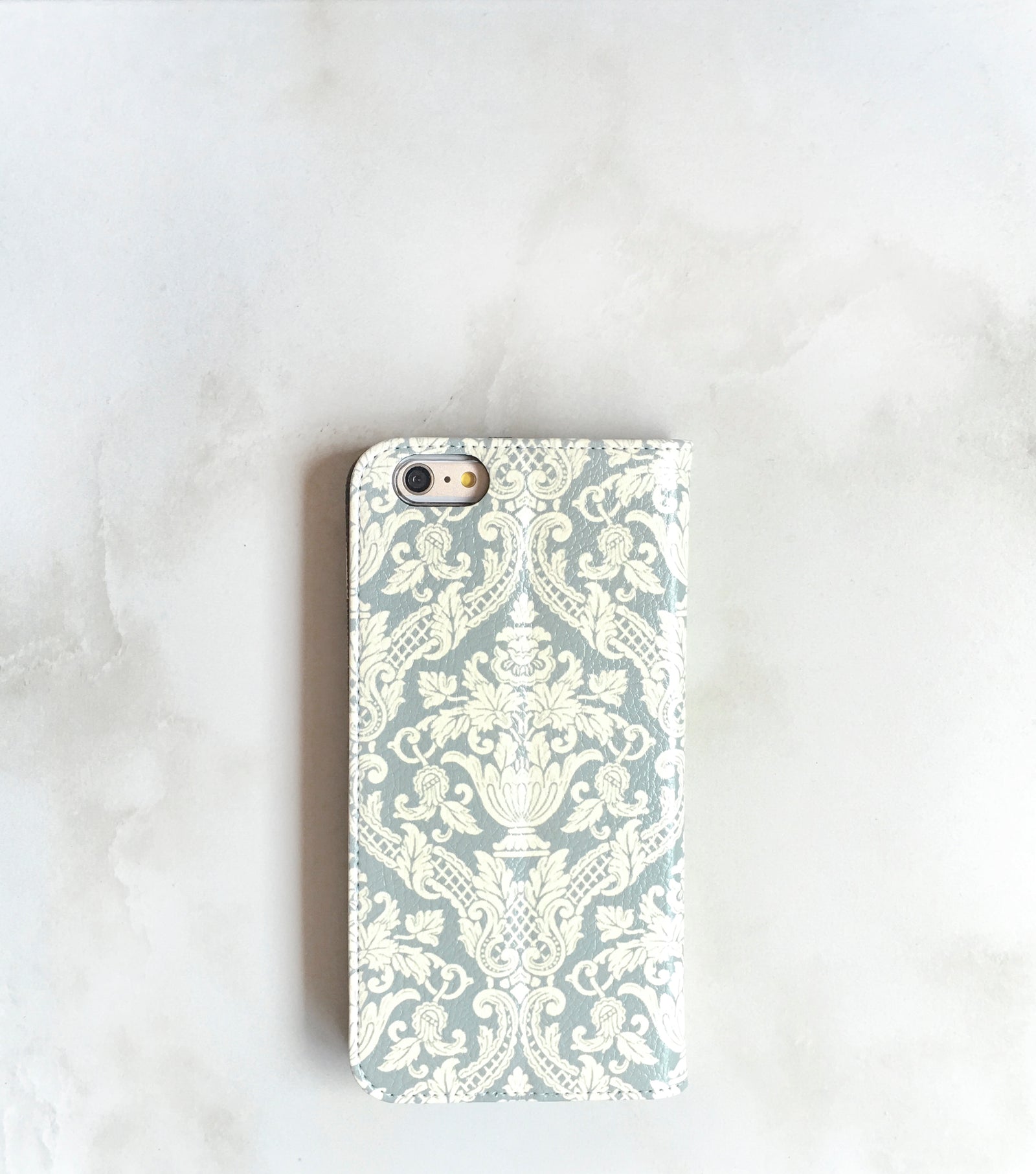 Gray Damask Wallet Case